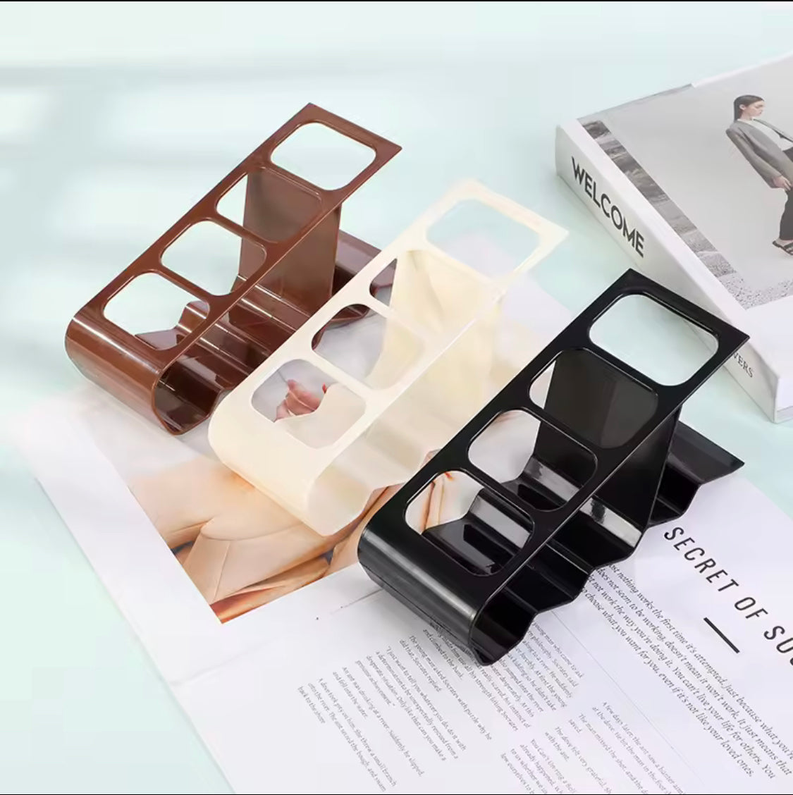 4 Slots Remote Control Storage Holder, AC Remote Control Station Rack, Desktop Stand Home Storage 4 Slots Remote Control Storage Holder, AC Remote Control Station Rack, Desktop Stand Home Storage